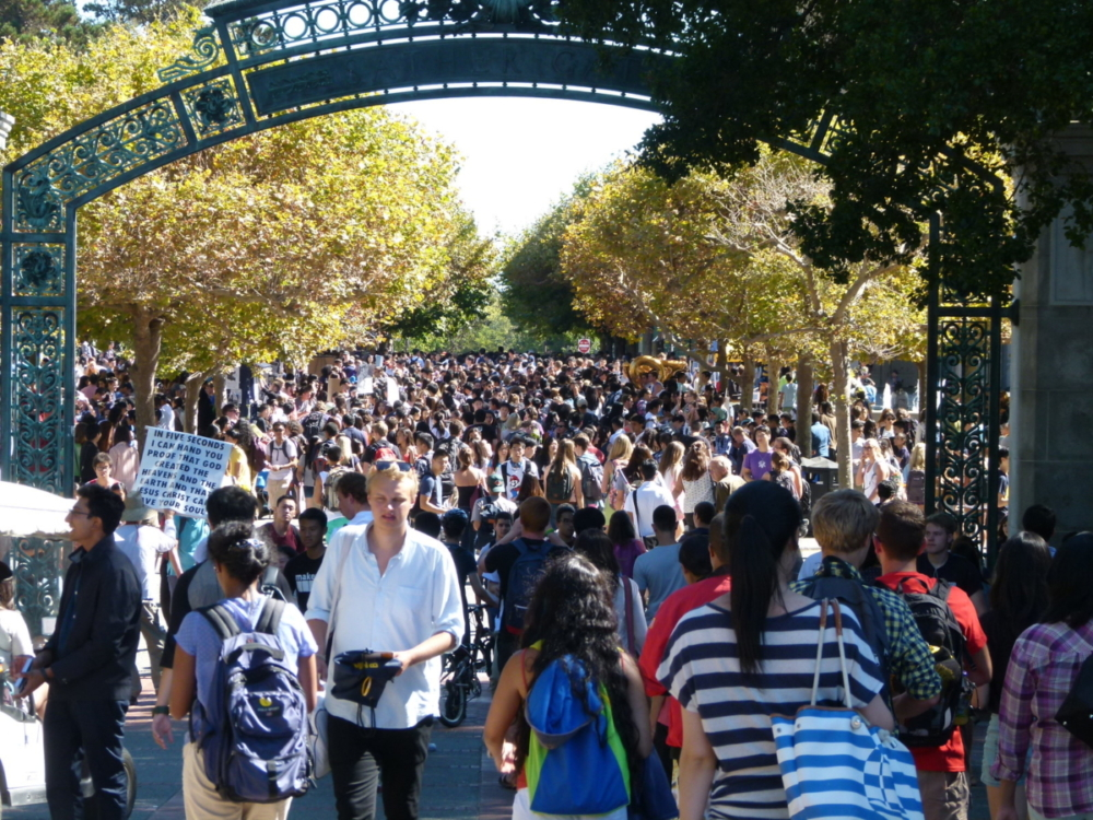 Masses of students at UC Berkeley